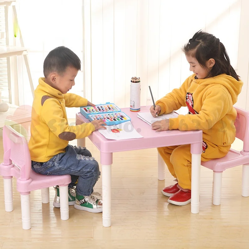 Kids Outdoor Table And Chair Set - Ensemble de table et chaise en