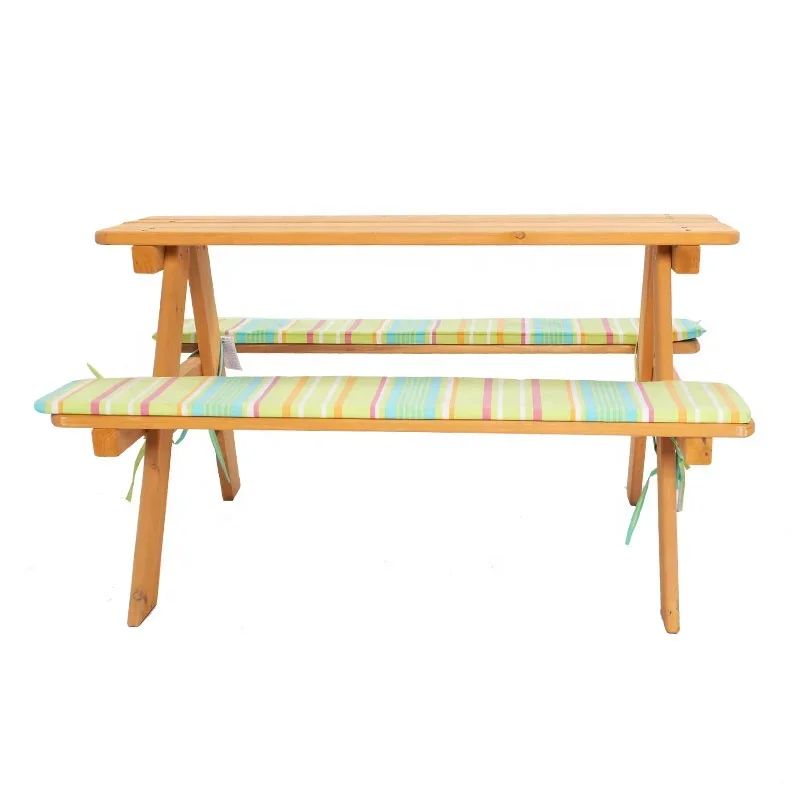 Kids Outdoor Table And Chair Set - -Mobiliaire d'extérieur ensemble table et chaise